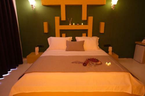 Hotel Tek Han Alacati