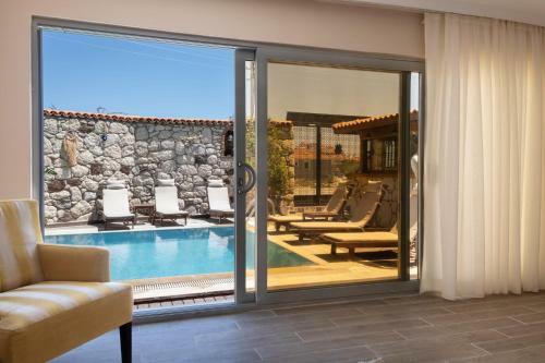 Hotel Lunas Ala�at?