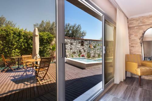 Hotel Lunas Ala�at?