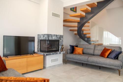 Amazing Villa With Private Pool In Alacati Cesme