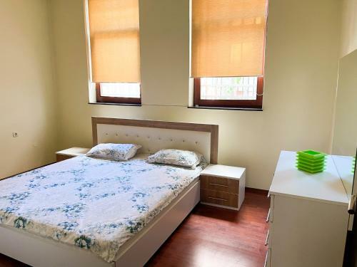 Sunny Hill Apartment
