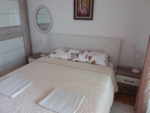 Apartamento Yellow Place Tivat