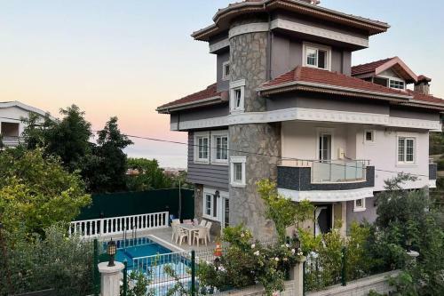 Alanya Private Pool Large Villa
