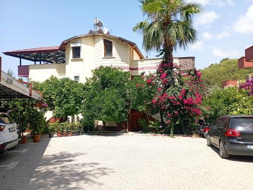 Helal El Diyar Ayranci Village