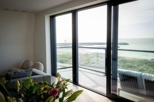 La Risacca, Luxurious, 3 Bedroom, Sea View Design Apartment