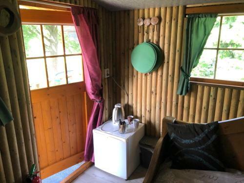 Treehouse Op Het Platteland Van Huize Ouwervelden
