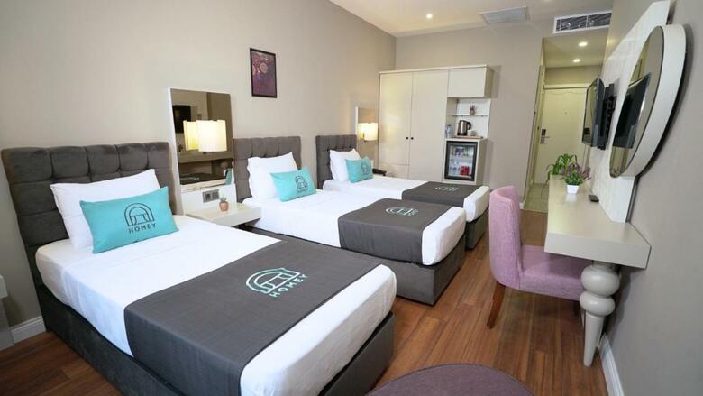 Homey Airport Hotel