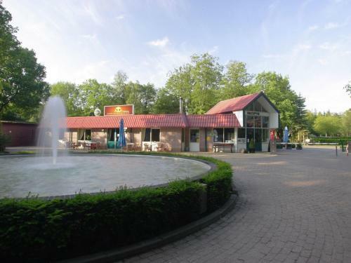 Good Chalet With Dishwasher, Surrounded By Forest