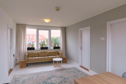 Bed And Breakfast Het Bureau Texel