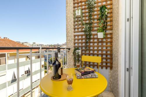 Lisbon's Neighbours Apartment