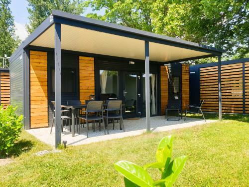 Starlight Mobile House By Kolpa River