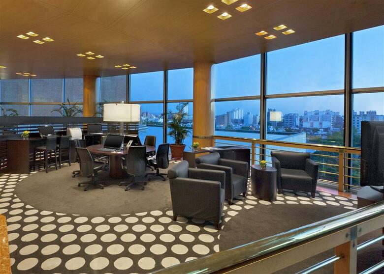 Quinto Centenario Hotel