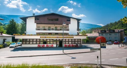 Hotel Albergo Sayonara
