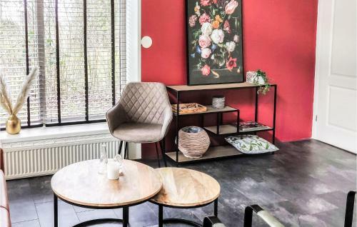 Amazing Home In Dwingeloo With Wifi And 2 Bedrooms