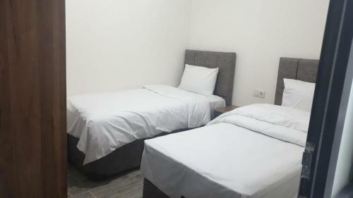 Noor Family Apartments