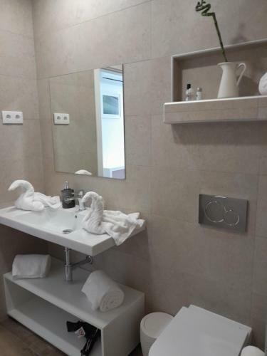 Hostal Algarpapa Rooms