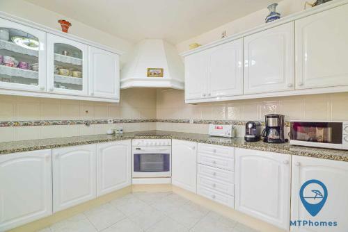 Apartamento Moradia Pereira Com Piscina