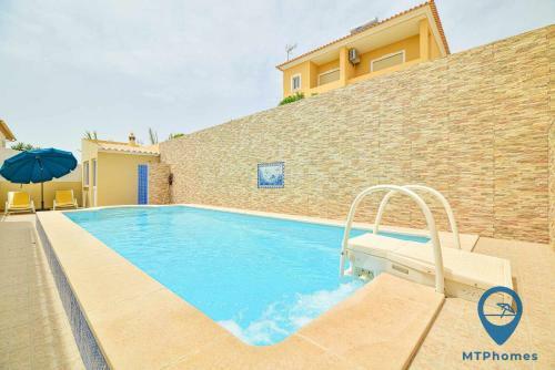 Apartamento Moradia Pereira Com Piscina