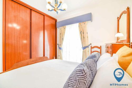 Apartamento Moradia Pereira Com Piscina