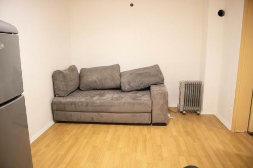 Small Affordable Apartment In ?i?ka District
