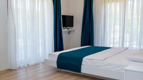 Hotel G�k�eada Deep Breath