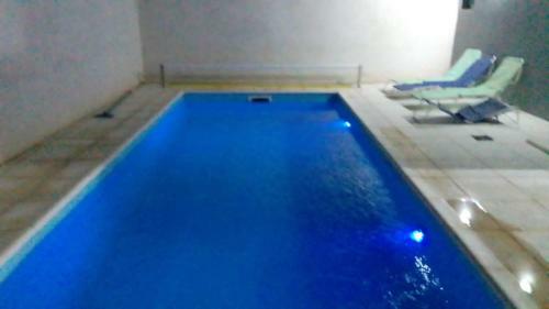 Casa Amplia Con Pileta Climatizada
