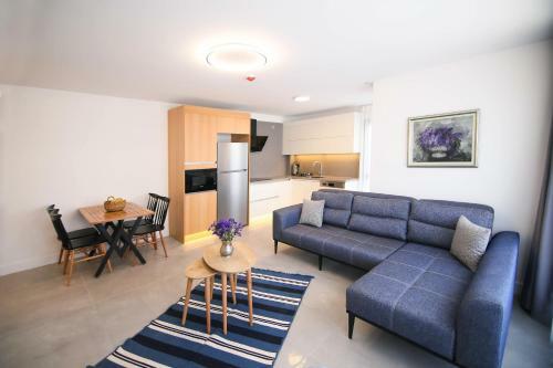 Apartamento Krem Marin Suites