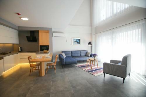 Apartamento Krem Marin Suites