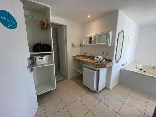 Hotel Capit�o N Areia Pousada