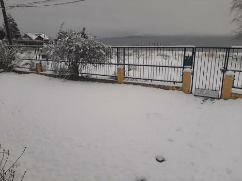 Hermosa Caba�a A Metros Del Lago