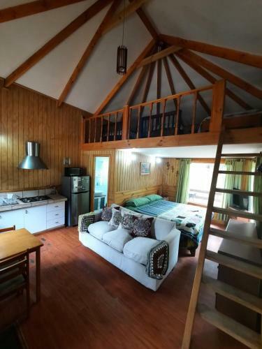 Cincoceanos Lodge