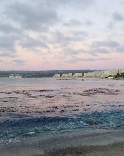 Caba�as Vistabosque De Algarrobo