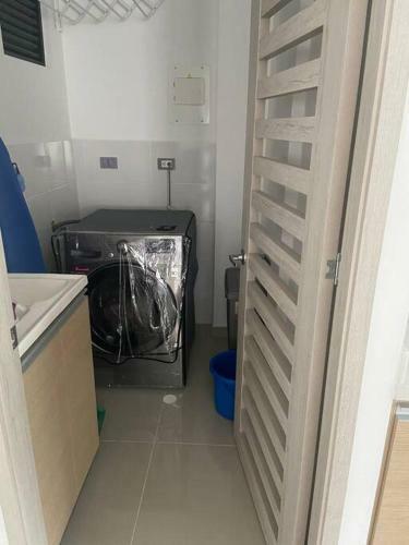 Apartamento Hermoso Edificio Con Piscina.