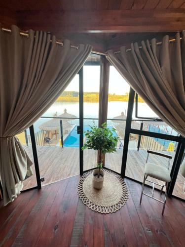 Hotel Caba�a Costa Azul