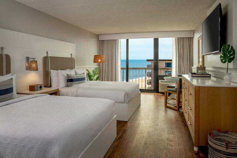 Hotel Ashore Resort & Beach Club