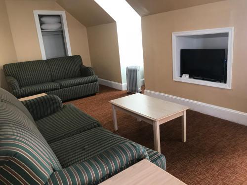 Ocean Lodge Hotel & Apartments