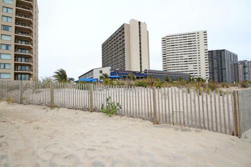 Hotel Marigot Beach Suites