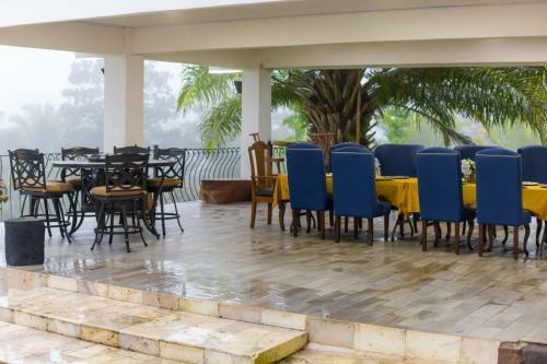 Hotel Cocoview, Bar & Restaurante