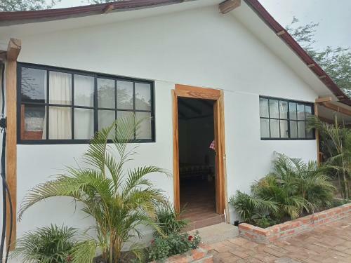 Hostal Caf� Madame