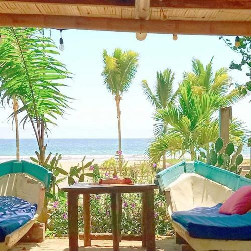 Hostal Caf� Madame