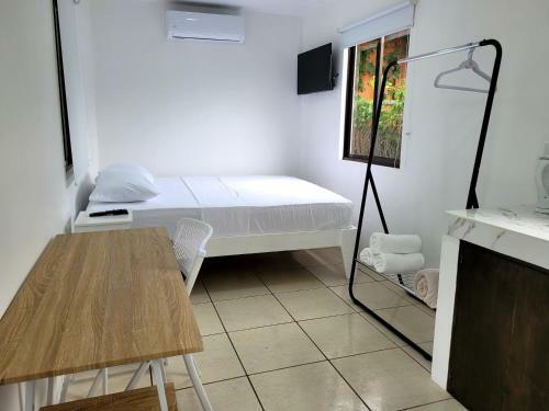 La Fonda Apartments