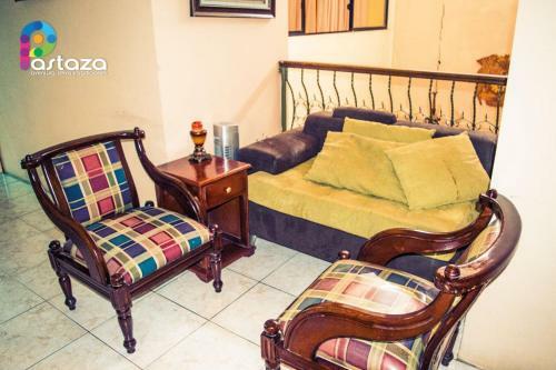 Hotel Kanoas Hostal