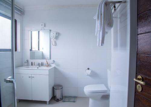 Wdc Aparthotel - Buea