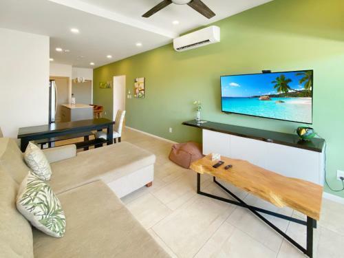 Apartamento Sunset Ocean View Condo