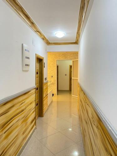 Shalom City Hotel