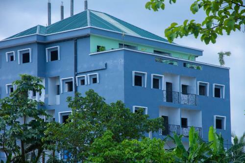 Greenroof Apartments