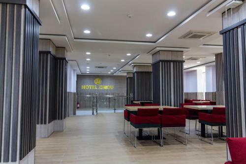 Hotel H�tel Zinou Zm