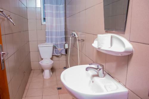 Apartamento Nezafi Specious Appart Dibamba