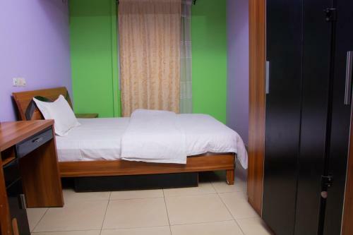 Apartamento Nezafi Specious Appart Lob�