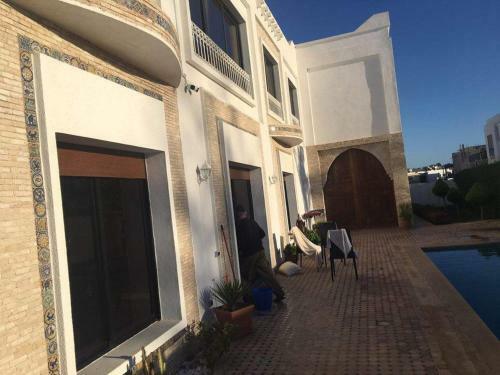 Beach Side 3 Bedrooms Villa With Pool Ref N1050
